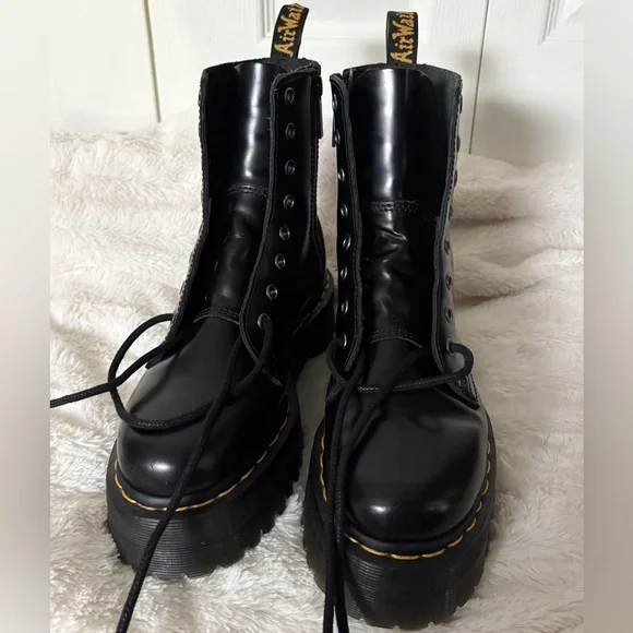 Dr. Martens Jadon Boot Smooth Leather Platforms | Mens 6 / Womens 7.5 | - Picture 5 of 10